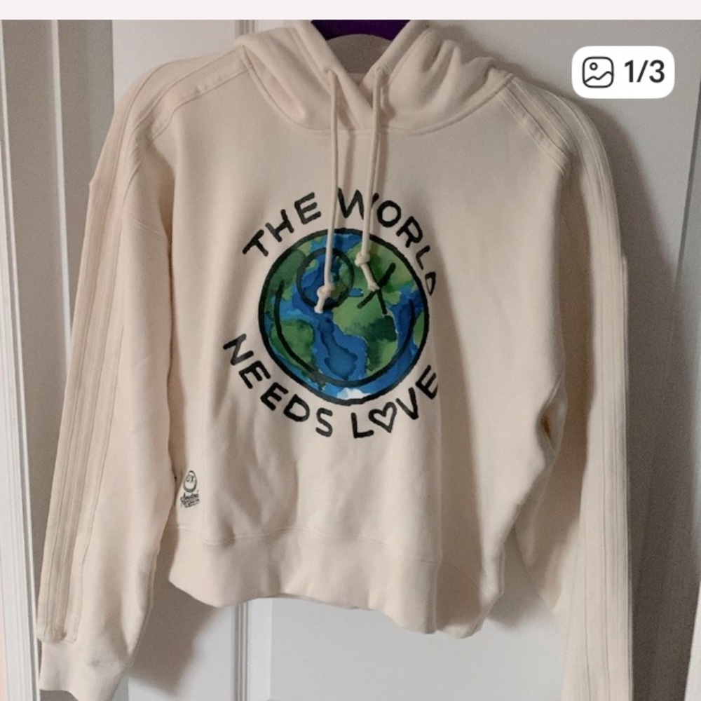 Adidas Originals x André Saraiva "The World Needs Love" hoodie Small